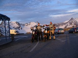 Sonnenaufgang Großglockner 04.jpg