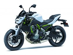 kawasaki-z650-2017-10.jpg